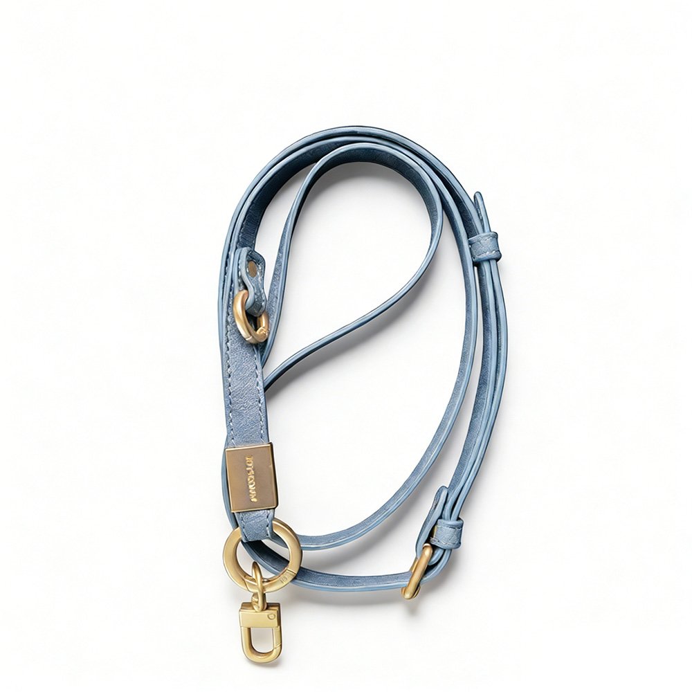 Professional lanyards for ID badges, event passes and access cards, durable polyester construction with metal clips, swivel hooks and safety breakaway clasp